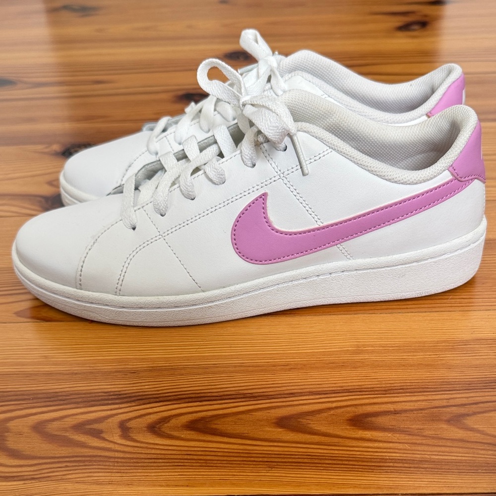 EUC Nike Women’s Diadora Court Royale 2 White Light Arctic Pink Size 10
